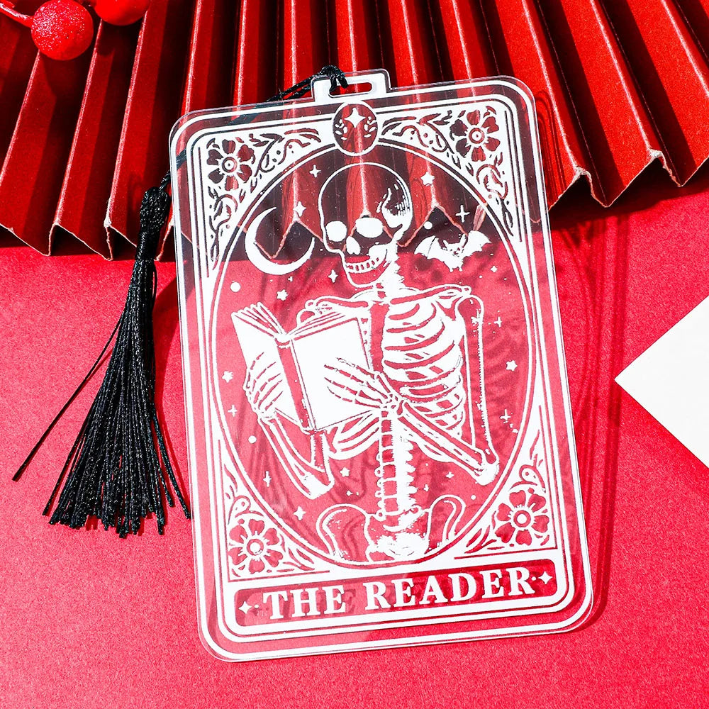 1/2pc New Gothic Style Acrylic Bookmarks, Clear Skull Man Pattern Bookmarks, Stationery Book Accessories Reading Markers, Gifts Good Girls Club