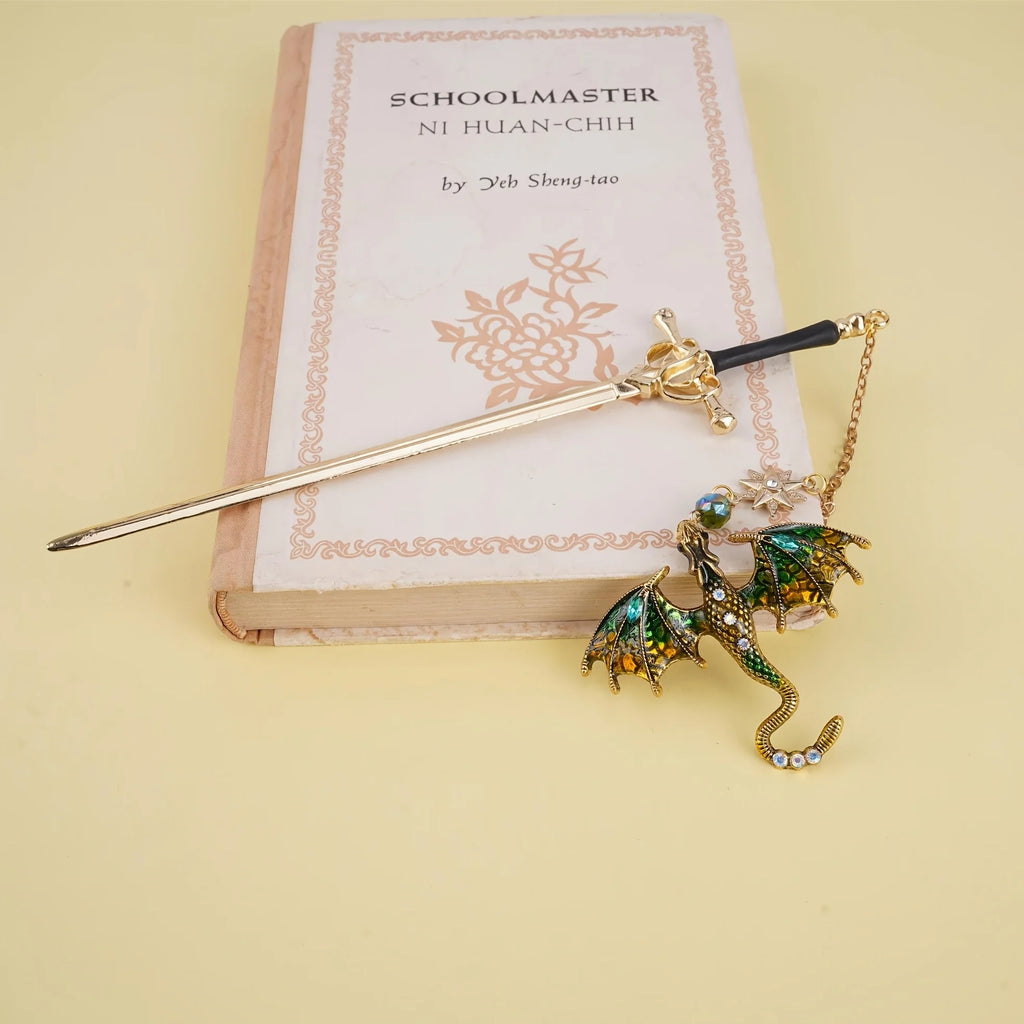 1Pc Sword and Dragon Alloy Bookmark, Gift for Reading Fans, Silver and Gold Fantasy Metal Pendant, Ideal Accessories for Readers, Holiday Hanging Decorations. Good Girls Club