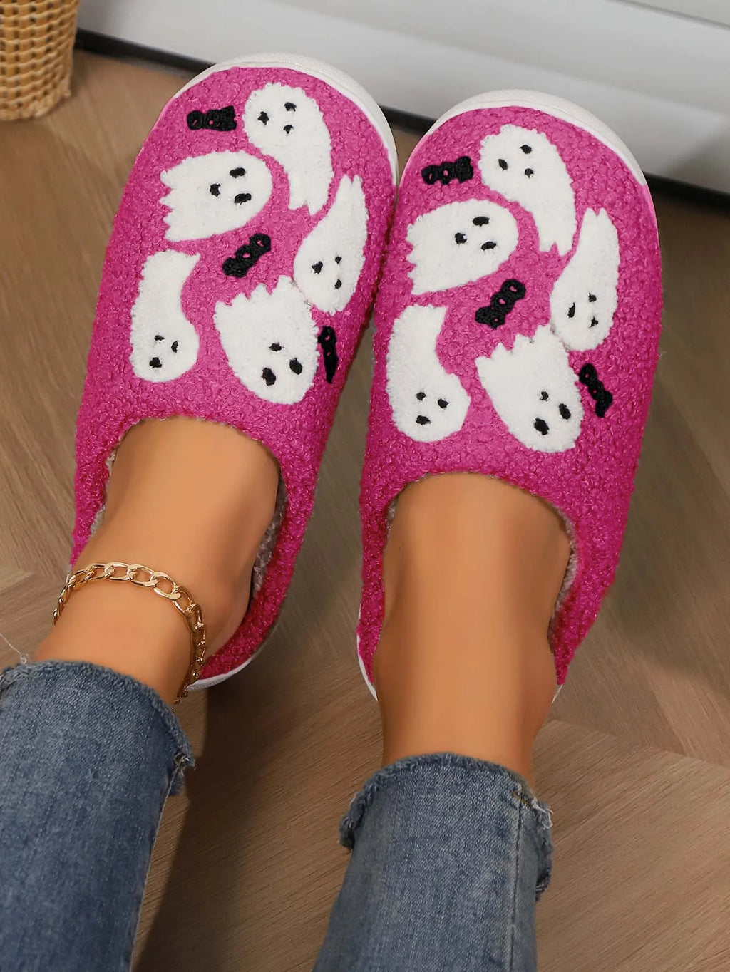 Cute Ghost Slippers for Women Non-Slip Warm Comfortable Indoor Halloween Slippers for Winter Good Girls Club