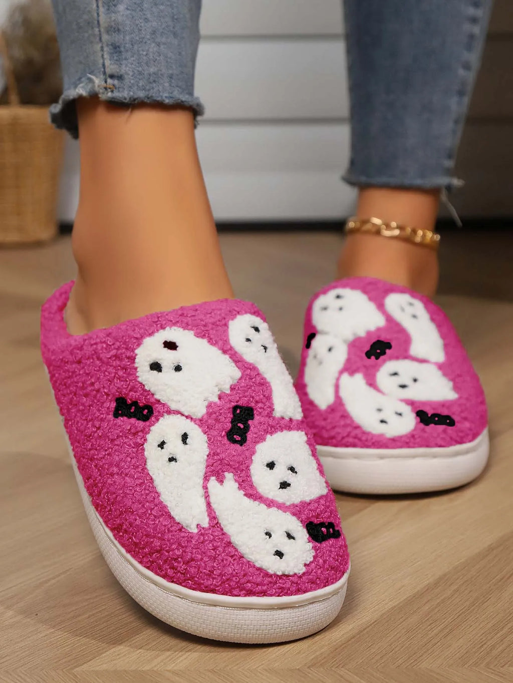 Cute Ghost Slippers for Women Non-Slip Warm Comfortable Indoor Halloween Slippers for Winter Good Girls Club