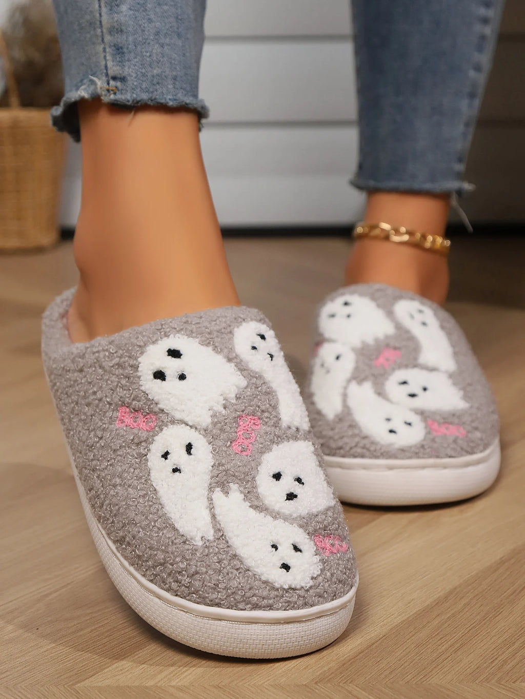 Cute Ghost Slippers for Women Non-Slip Warm Comfortable Indoor Halloween Slippers for Winter Good Girls Club