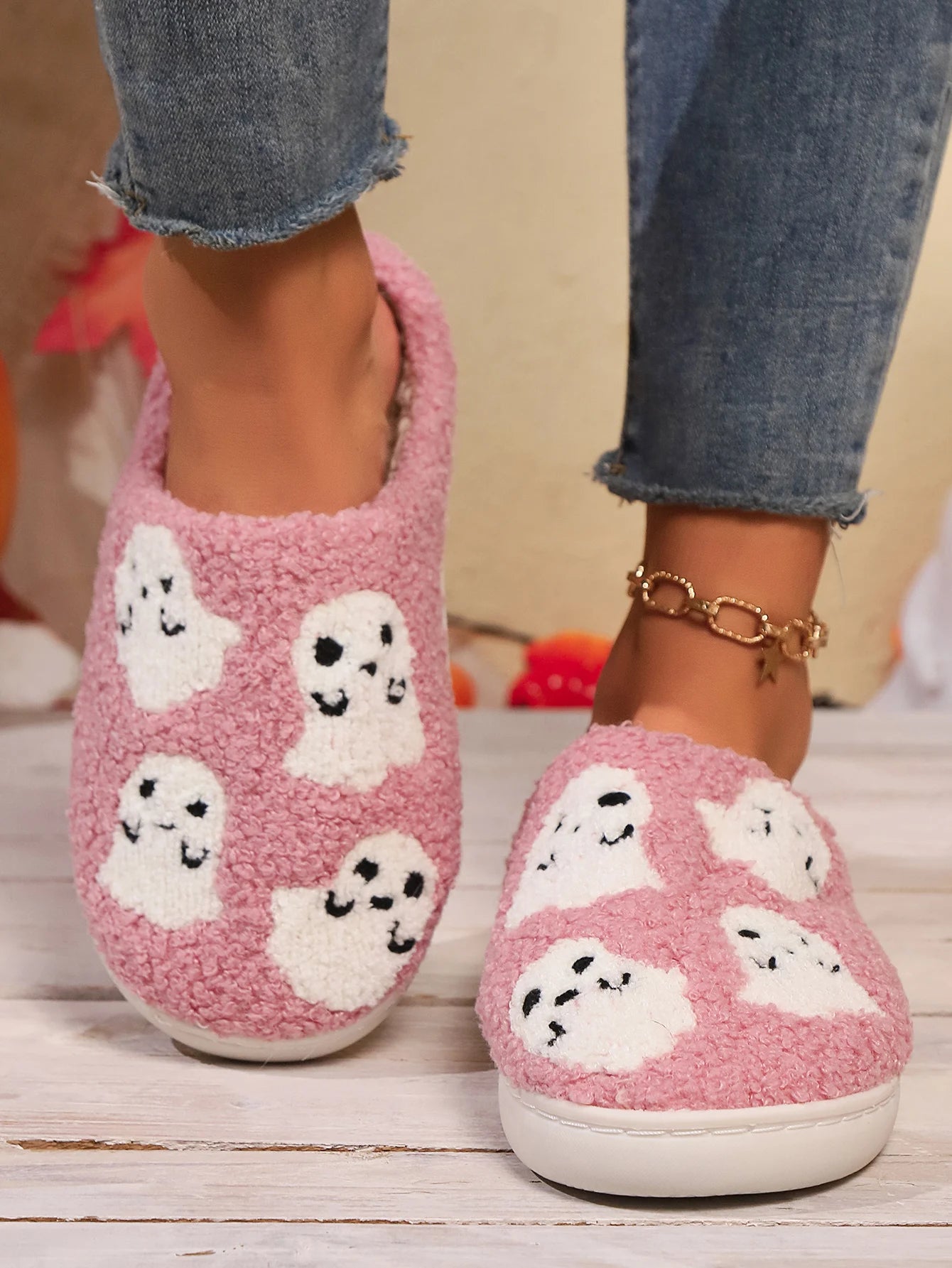 Cute Ghost Slippers for Women Non-Slip Warm Comfortable Indoor Halloween Slippers for Winter Good Girls Club