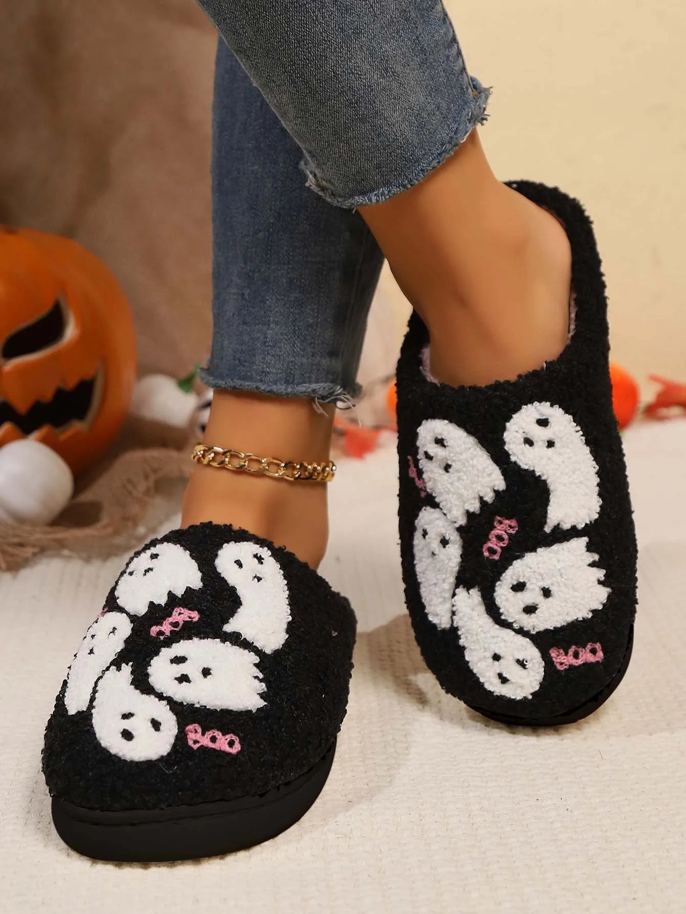 Cute Ghost Slippers for Women Non-Slip Warm Comfortable Indoor Halloween Slippers for Winter Good Girls Club